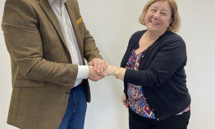 Maria Wright Celebrates 20 years at Intelliconnect