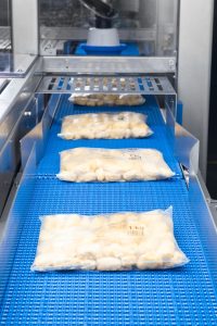 AHP Brillopak 3035 Stronger together: How combining technology and industry expertise is delivering pain point busting-automation solutions