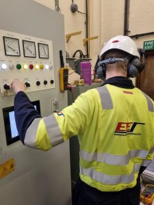 EES040 Engineer interfaces with panel 1 Reliability through independence: a new approach to excitation testing ~ The risks of integrated digital testing in excitation systems and how to overcome them ~