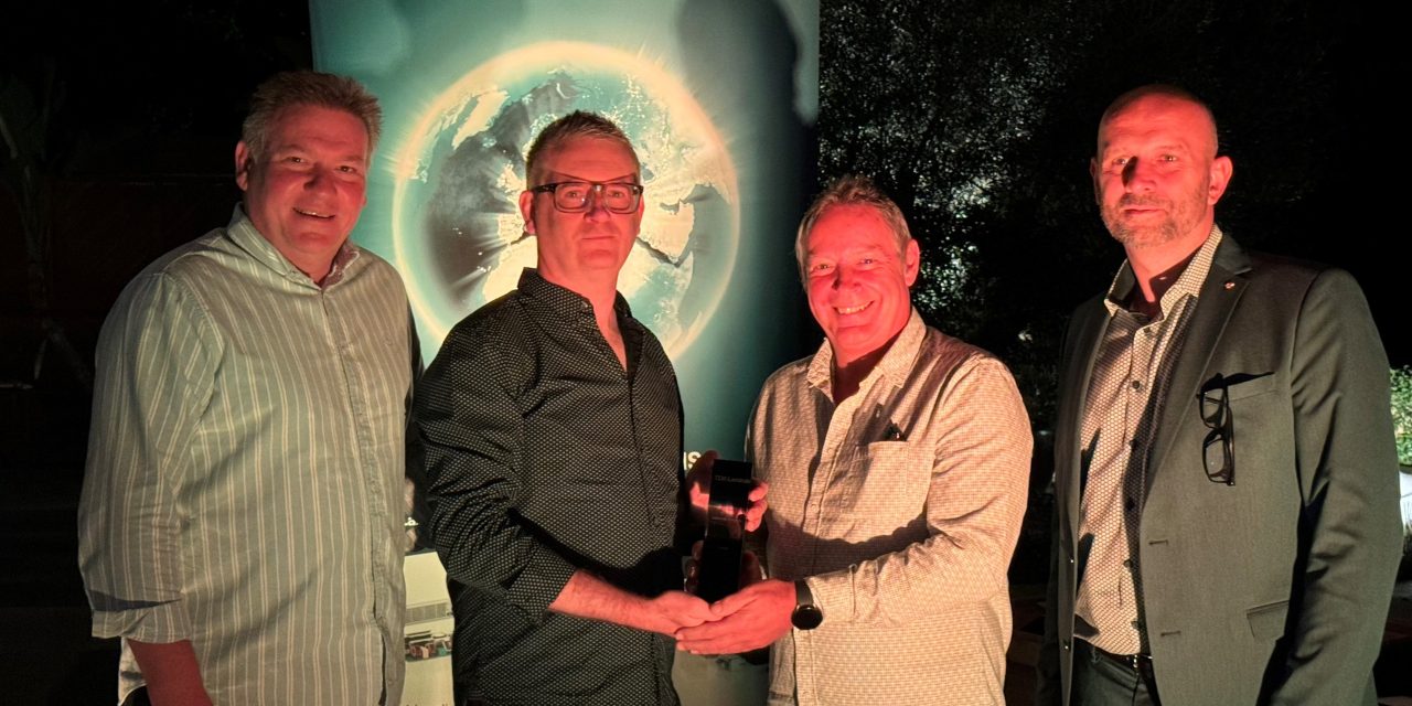 Farnell receives TDK-Lambda partner of the year award