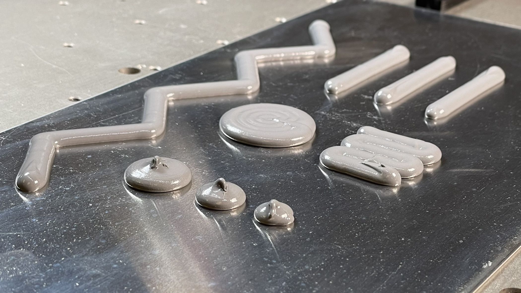 Parker Chomerics GEL 40NS New Generation of Non-Silicone, High-Performance, Dispensable Thermal Gels Now Available from Parker