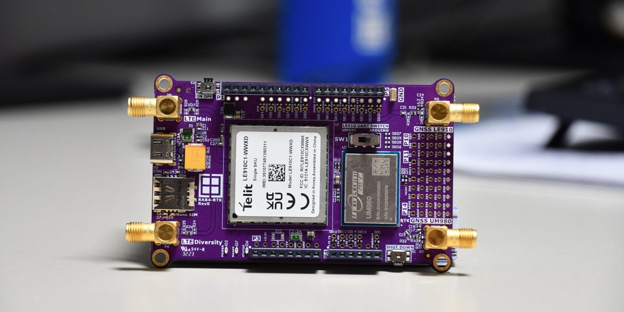 New Adapter Board RAB4 from Rutronik System Solutions enables centimeter-precise positioning in real-time