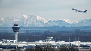 RSUK09 Image 2 Learn to master the airspace spectrum with Rohde & Schwarz