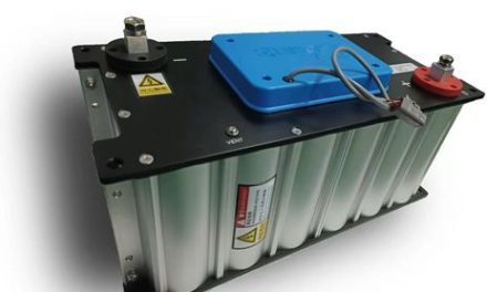 High power density and active balancing: KYOCERA AVX’s SCM series of Supercapacitor modules – at Rutronik