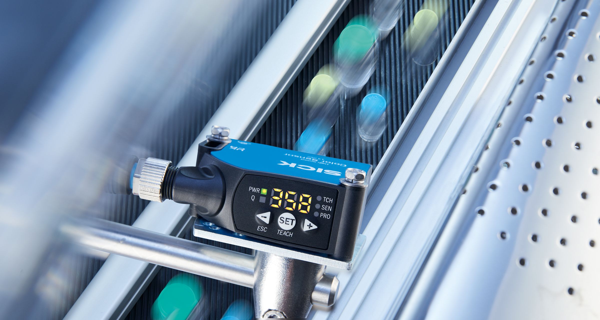 SICK Colour Sensor On Sensor Display SICK Announces Major Upgrade to Colour Sensor Portfolio