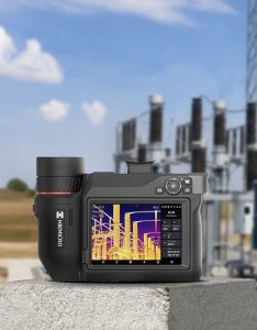 SP100H画板 2 Pioneering new thermal inspection solution: HIKMICRO redefines predictive maintenance in electrical power industry