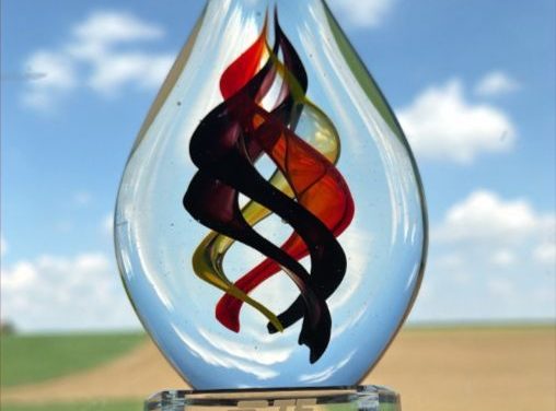 TE Connectivity honours TTI IP&E with coveted Global Broadline Distributor of the Year Award 2025