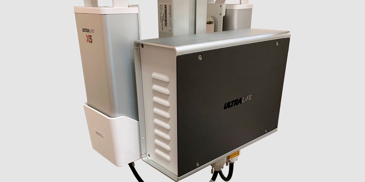 Eliminating downtime in critical healthcare applications