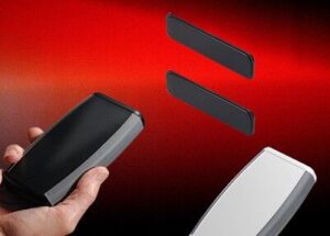 pic 1 One I/O panel not enough? New additions to Hammond’s 1553 hand-held family have two.